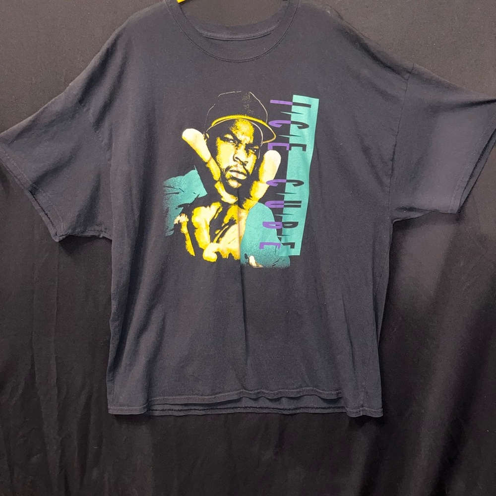 Streetwear Black Graphic Tee